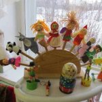 Finger puppets on a stand